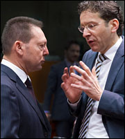 Eurogroup: Σε 3 δόσεις τα 8,3 δισ. στην Ελλάδα