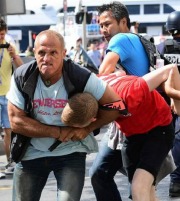 Χαροπαλεύει Άγγλος οπαδός μετά από επεισόδια στη Μασσαλία!