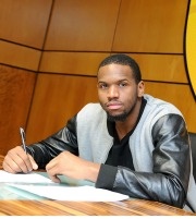 Η ΑΕΚ ανακοίνωσε τον Κρίστμας