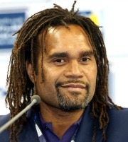 Έξω φρενών ο Καρεμπέ με ισπανική εφημερίδα