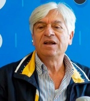 Μαθιουλάκης: «Σφάζονται» οι μεγάλοι και την πληρώνουν οι μικροί»