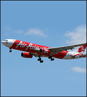 Στο αεροσκάφος της AirAsia ανήκουν τα συντρίμμια