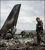 Ουκρανία: Βρέθηκαν και άλλοι σωροί από το Boeing