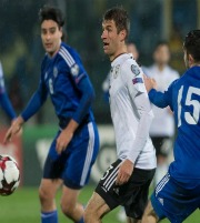 Σαν Μαρίνο σε Γερμανούς: Πάντα θα είστε αυτοί με τις λευκές κάλτσες και τα πέδιλα!