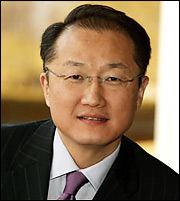Ο Yong Kim νέος πρόεδρος της Παγκόσμιας Τράπεζας