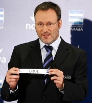 O Πατρίκ Κομνηνός νέος διευθύνων της FIBA