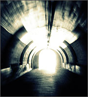 Αλουμίνιο: Φως στο τούνελ για τις εισηγμένες