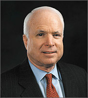 ”Ροζ” κατηγορίες αντιμετωπίζει ο McCain