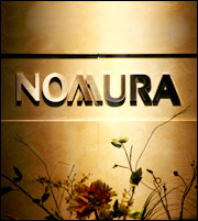 Nomura: Νέες χαμηλότερες τιμές για τις ελληνικές τράπεζες