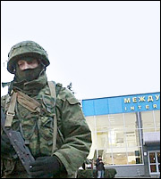Ουκρανία: 2.000 Ρώσοι στρατιώτες στην Κριμαία