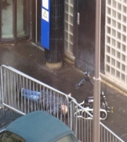 Παρίσι: Νεκρός άνδρας που επιχείρησε να εισβάλει σε αστυνομικό τμήμα