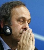 Η FIFA «έκοψε» τον Πλατινί