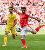 Ισόπαλες Eλβετία και Ρουμανία (1-1)