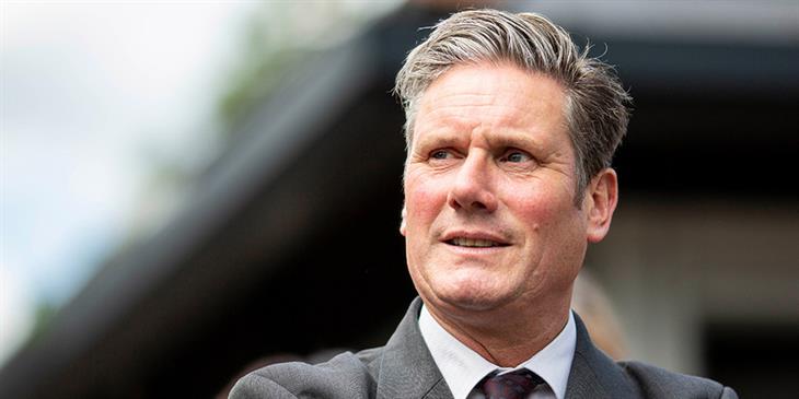 BBC: Ο Στάρμερ δεν παραχωρεί στις ΗΠΑ βρετανικές βάσεις για επιθέσεις κατά του Ιράν