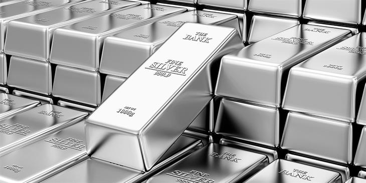 Selloff για ασήμι, πτώση για πετρέλαιο και χρυσό