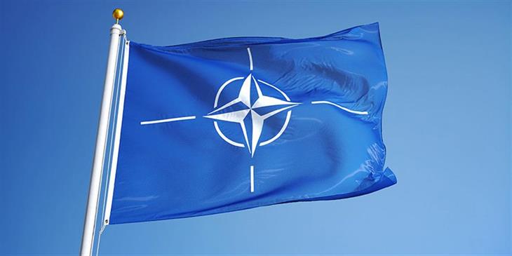 Γαλλογερμανική διαφωνία για την ένταξη της Ουκρανίας στο ΝΑΤΟ