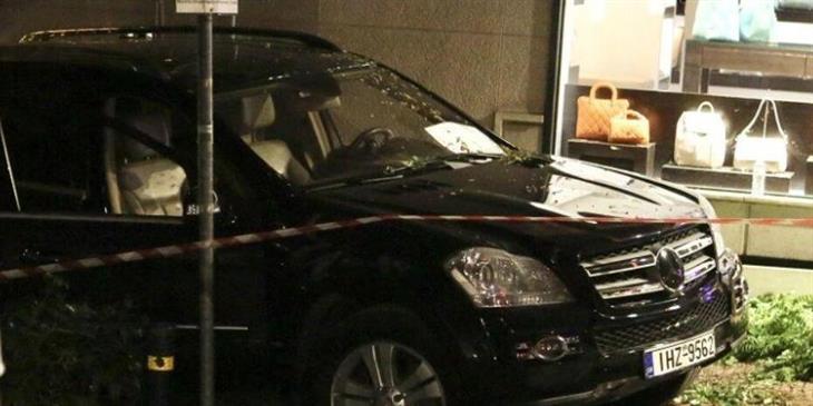 Πώς έπεσε το τζιπ πάνω στον κόσμο στο Κολωνάκι