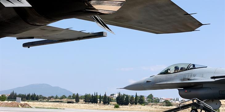 Εγκρίθηκε η αναβάθμιση 38 F-16 σε Viper