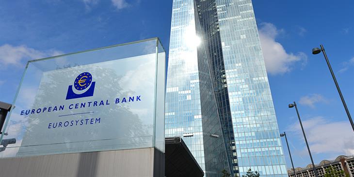 Πιέσεις ΕΚΤ στις τράπεζες να επιταχύνουν την έξοδο από Ρωσία