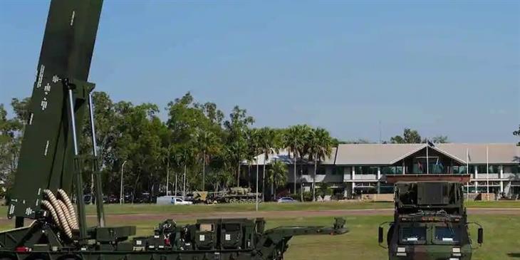 Οι ΗΠΑ ετοιμάζονται να ρίξουν στη μάχη τον πύραυλο Dark Eagle 