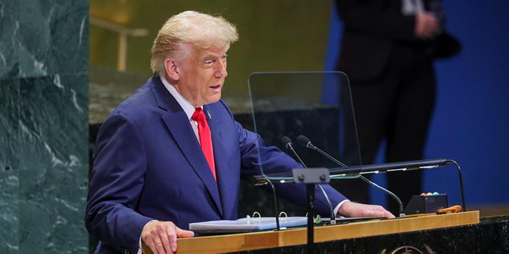 Τραμπ: Πολλές χώρες θα στείλουν πολεμικά πλοία στα Στενά του Ορμούζ