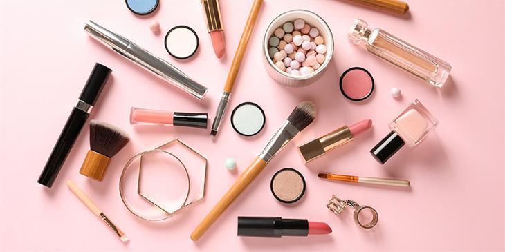 Στα σκαριά deal €5 δισ.: Estée Lauder-Puig φτιάχνουν κολοσσό