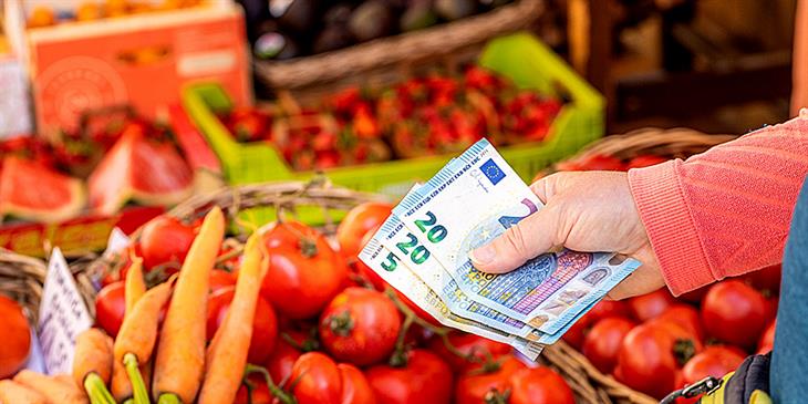 Εκτίναξη πληθωρισμού στο 5,4% με ανατιμήσεις-φωτιά στα καύσιμα