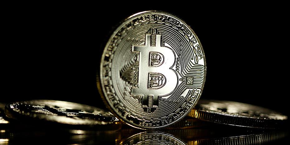 Κατρακύλα 8% για τα crypto, κάτω από $33.000 το Bitcoin