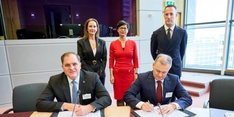 Υπογραφή συμφωνίας Ελλάδας–Αλβανίας για τους «Πράσινους Διαδρόμους»