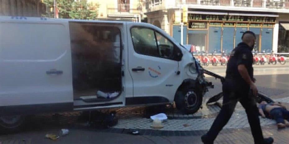 To ISIS ανέλαβε την ευθύνη για το χτύπημα στη Βαρκελώνη