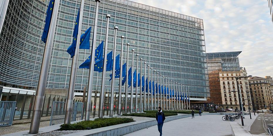 Η ΕΕ παρατείνει την άρση περιορισμών στις εισαγωγές από Ουκρανία