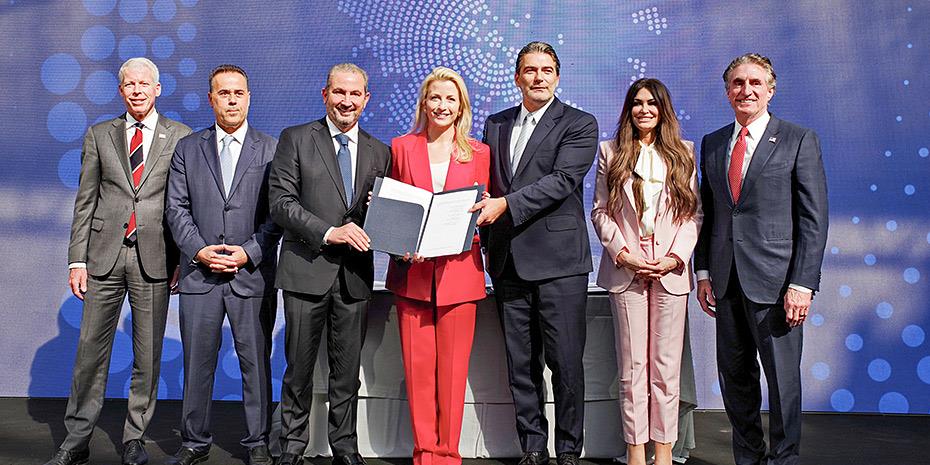 Επεσαν οι υπογραφές στo deal AKTOR-ΔΕΠΑ-Venture Global για LNG στην Ουκρανία