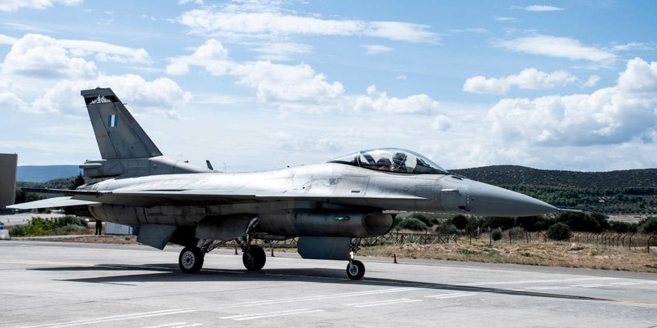 Παραδόθηκε στην Πολεμική Αεροπορία το 60ό F-16 Viper | Πολιτική στο PlusTV.gr
