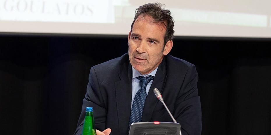 Νέος αντιπρόσωπος της Ελλάδας στον ΟΟΣΑ ο καθηγητής Γιώργος Παγουλάτος