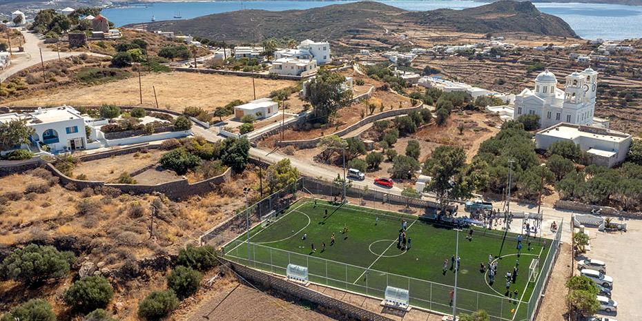 Νέο γήπεδο ποδοσφαίρου στην Τρυπητή Μήλου με στήριξη Invel και Prodea