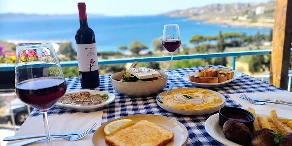 Ταβερνάκια με θέα θάλασσα και λογαριασμό που δεν… τσούζει