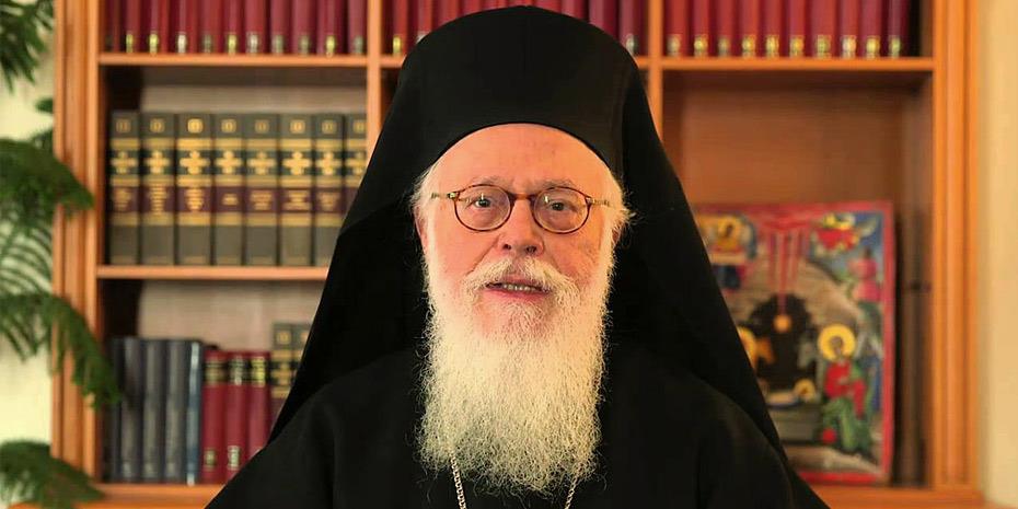 Παίρνει εξιτήριο ο Ο αρχιεπίσκοπος Αλβανίας Αναστάσιος
