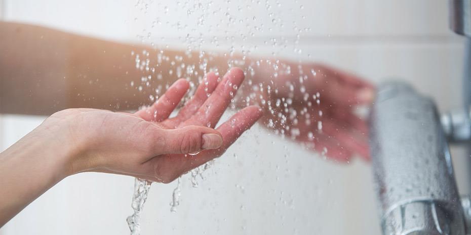 Κίνδυνος για… κρύα ντους: Η ΕΕ βάζει φρένο σε υλικά για θερμοσίφωνες!