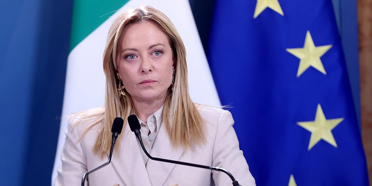 Αυτοκίνητο έπεσε σε πεζούς στη Μόντενα, ακύρωσε ταξίδι η Μελόνι