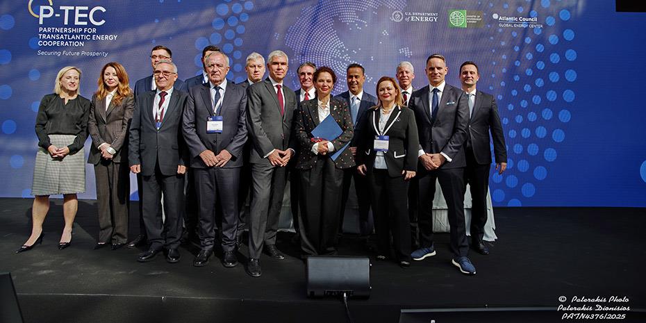 Πώς θα «ξεκλειδώσουν» νέες επενδύσεις σε αγωγούς αερίου και terminals