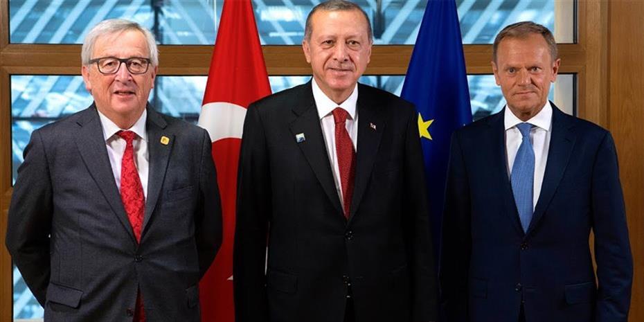Χωρίς συμβιβασμούς ή λύσεις η συνάντηση ΕΕ-Τουρκίας