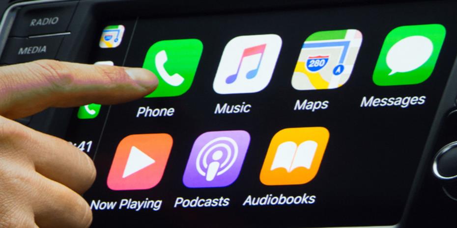 Τα νέα σχέδια της Apple: Χειριστήριο και για το αυτοκίνητο το iPhone