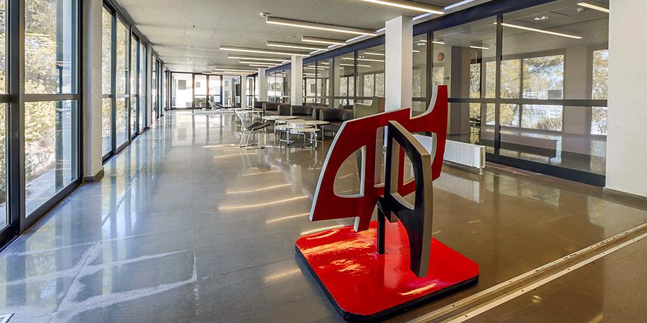 Deree και AEON Group εγκαινιάζουν το «The Deal Room»