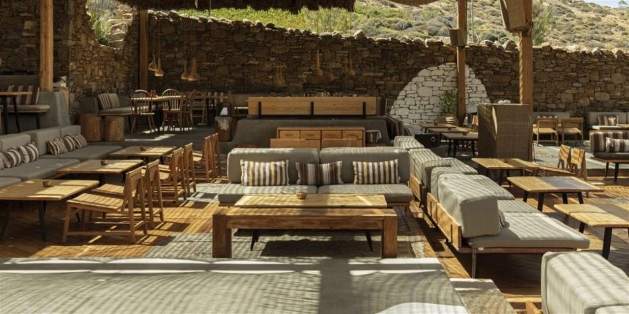Νέο επιχειρηματικό σχήμα για το «χρυσό» beach bar της Μυκόνου