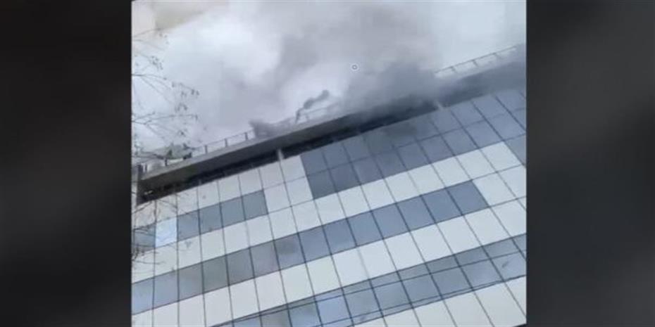 Συνελήφθησαν 25 μέλη του Ρουβίκωνα: Ανέβηκαν στην ταράτσα των γραφείων της Hellenic Train