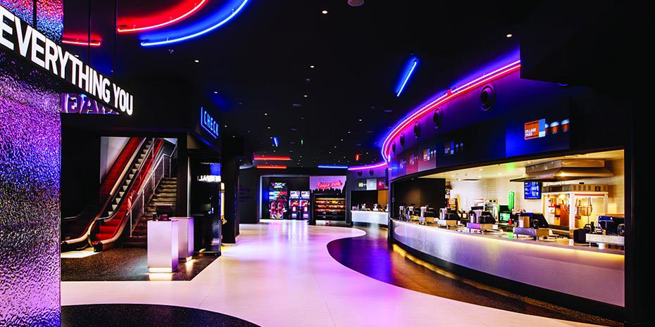 STIRIXIS Group: Παρέδωσε τον πολυχώρο διασκέδασης των Village Cinemas στο Τhe Mall Athens