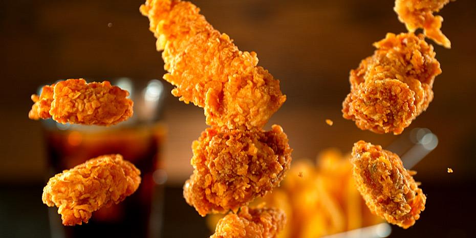 Στο τηγανητό κοτόπουλο το γυρίζει η Dominos