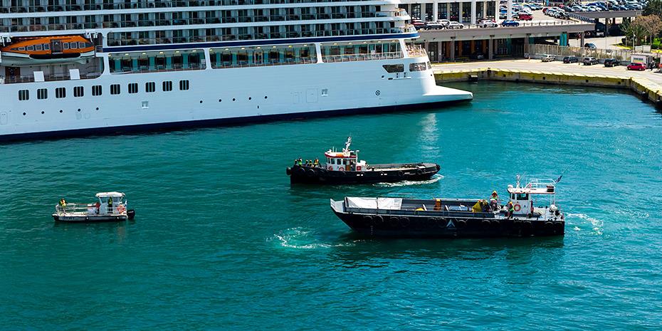 Άσκηση ετοιμότητας για την αντιμετώπιση ρύπανσης στο λιμάνι του Πειραιά