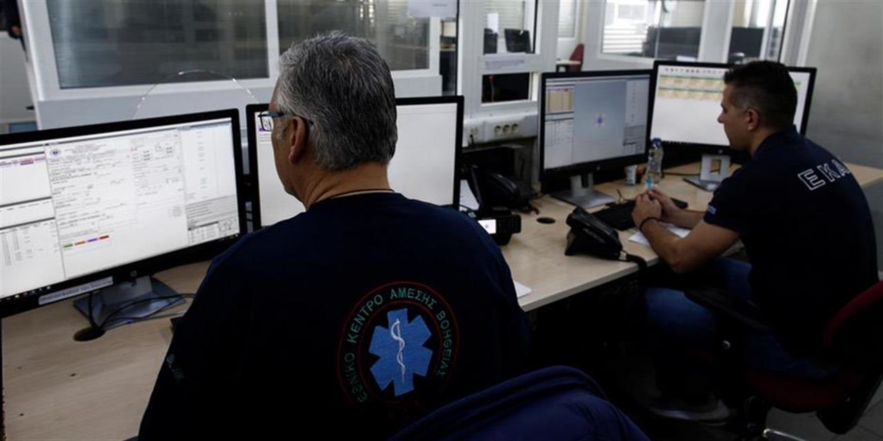 ΕΚΑΒ: 97 αεροδιακομιδές με τη στήριξη των συστημικών τραπεζών | Πολιτική στο LivePress.gr