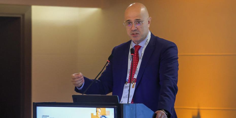 Αλεξόπουλος (ΟΟΣΑ): Κίνδυνος μείωσης 15% του ΑΕΠ στην Ελλάδα έως το 2050